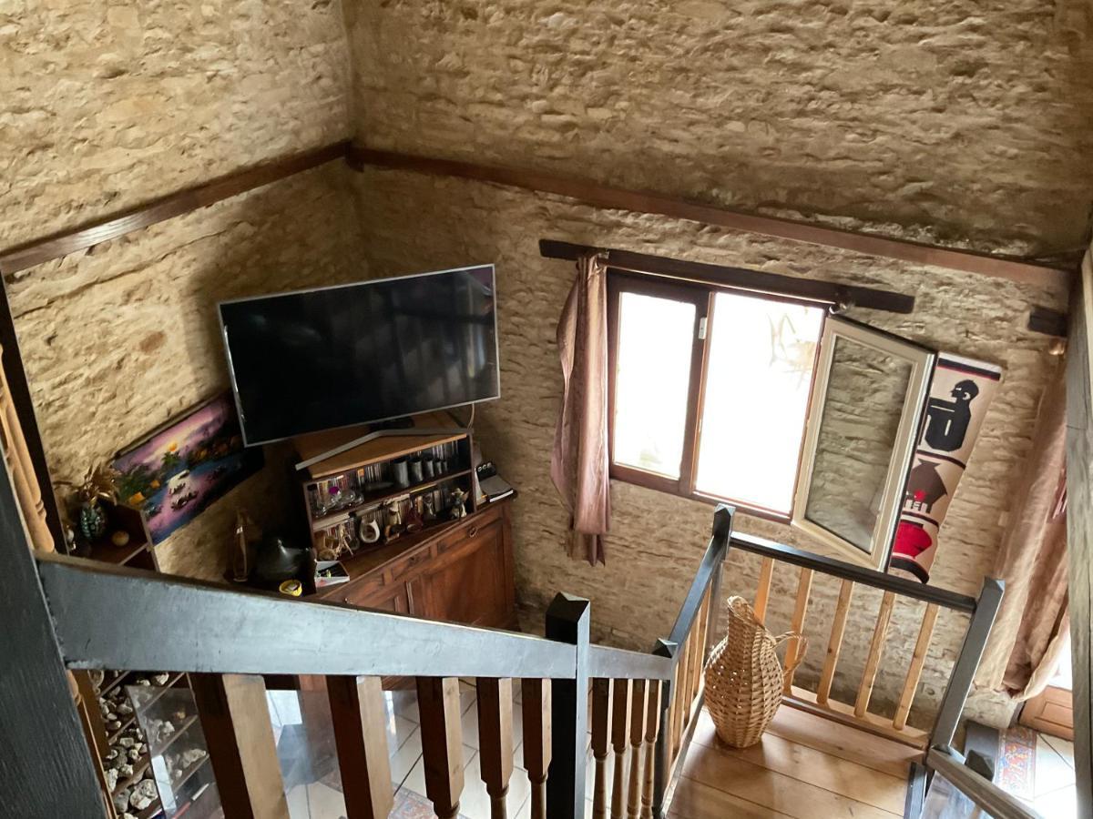 Chambres, Table D'Hotes Et Gites Les Mesanges Saint-Jean-de-Sauves Εξωτερικό φωτογραφία